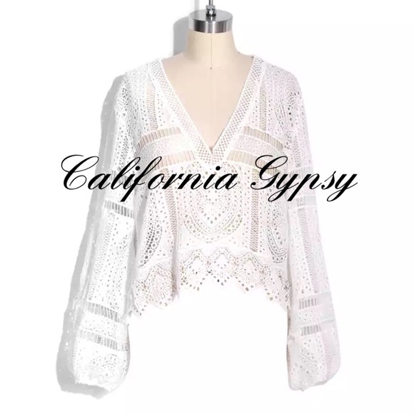 HP🏆 Boho vintage lace top - Picture 2 of 13